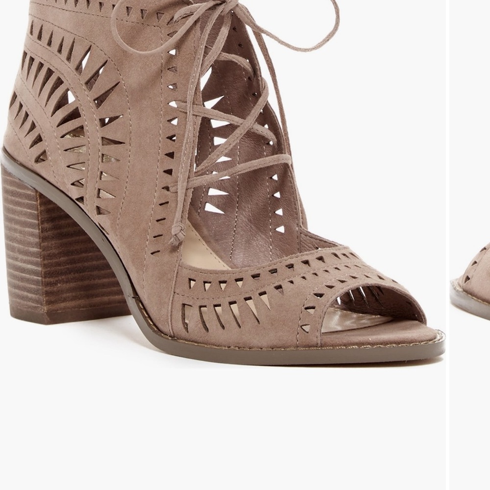 Vince Camuto Taupe Lace-Up Heeled Sandals size 7